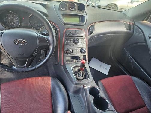 Bathurst Black 2011 Hyundai Genesis Coupe 2.0T R-Spec