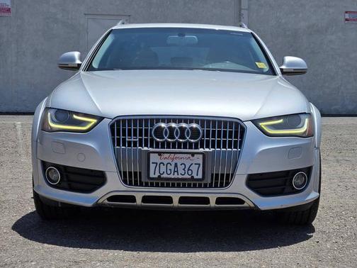 Ice Silver Metallic 2013 Audi allroad 2.0T Premium Plus quattro