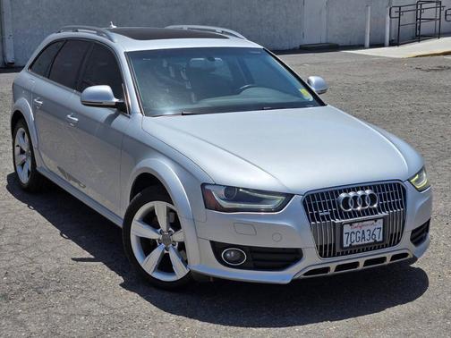 Ice Silver Metallic 2013 Audi allroad 2.0T Premium Plus quattro