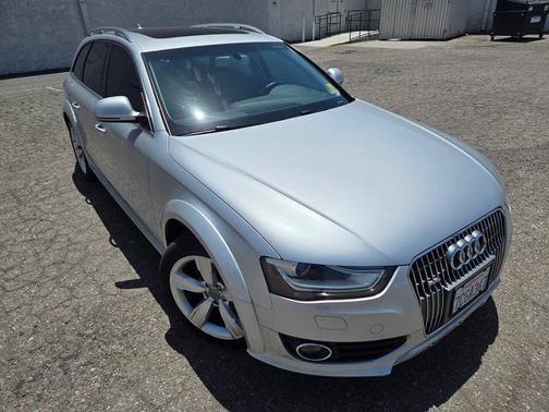 Ice Silver Metallic 2013 Audi allroad 2.0T Premium Plus quattro