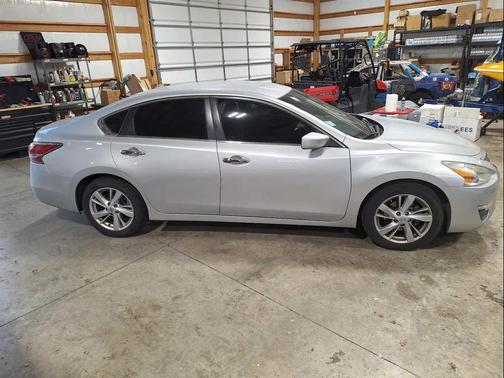 2015 Nissan Altima 2.5 SV