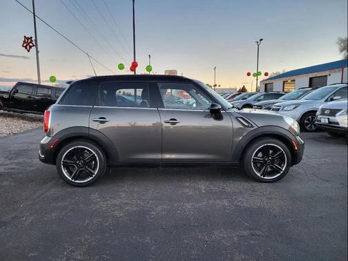 2011 MINI Cooper S Countryman Base