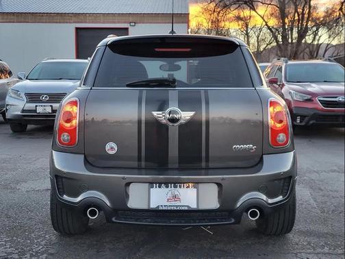 2011 MINI Cooper S Countryman Base