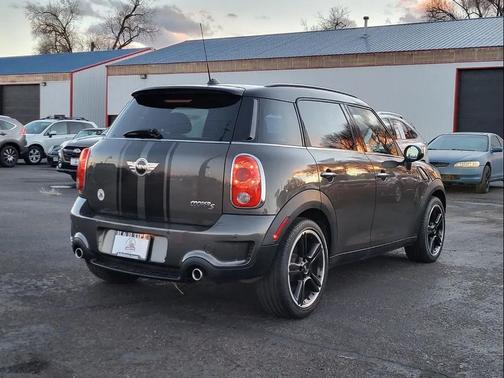 2011 MINI Cooper S Countryman Base