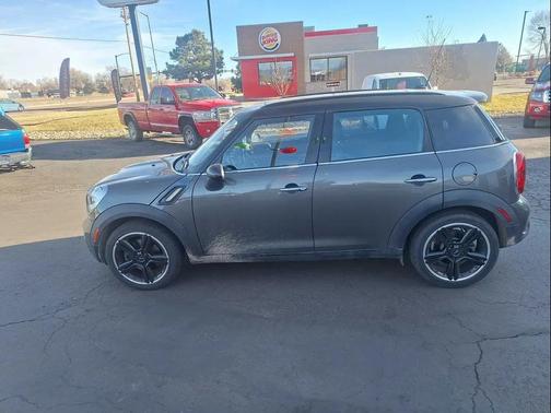 2011 MINI Cooper S Countryman Base