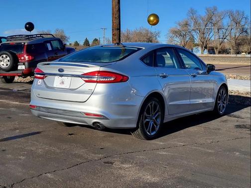 2017 Ford Fusion SE