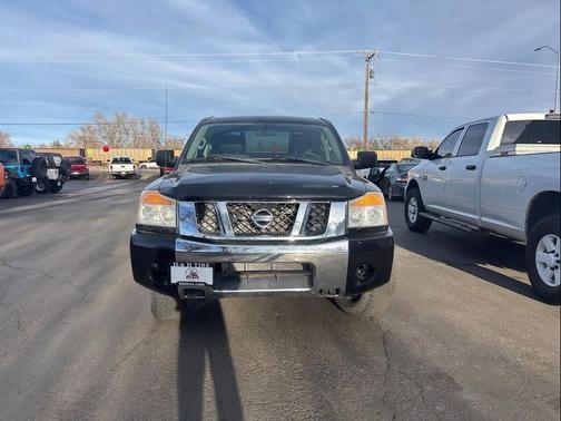 2012 Nissan Titan SV