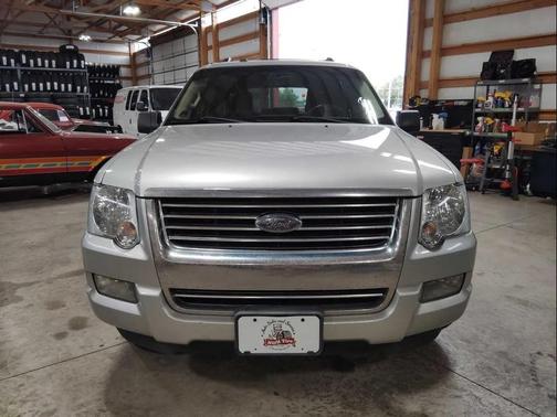 2010 Ford Explorer XLT
