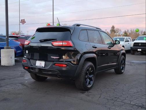 2017 Jeep Cherokee Trailhawk