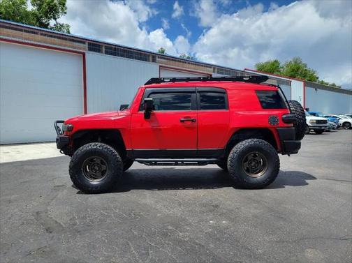 2012 Toyota FJ Cruiser Base