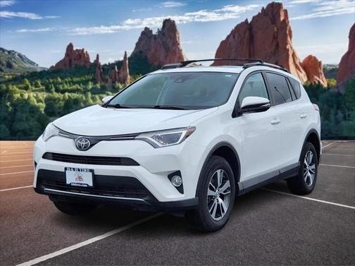 2018 Toyota RAV4 XLE