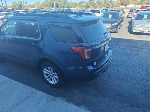 2016 Ford Explorer Base