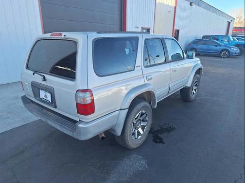 1999 Toyota 4Runner Limited 4WD