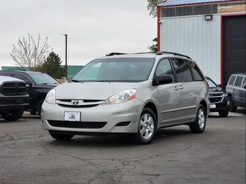 Silver Shadow Pearl 2008 Toyota Sienna LE
