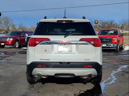 2017 GMC Acadia SLT-2