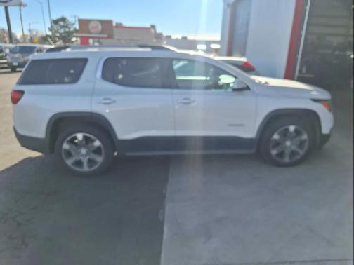 2017 GMC Acadia SLT-2