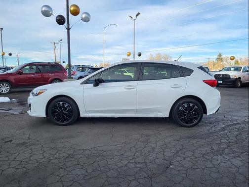 2019 Subaru Impreza 2.0i