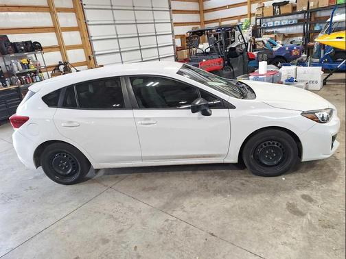 2019 Subaru Impreza 2.0i