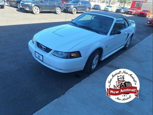 2004 Ford Mustang Premium