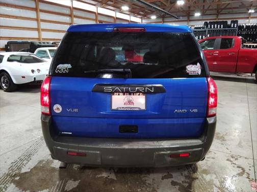 2004 Saturn Vue Base