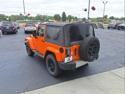 Crush Clearcoat 2012 Jeep Wrangler Sahara