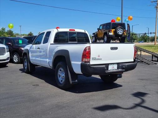 2014 Toyota Tacoma Base