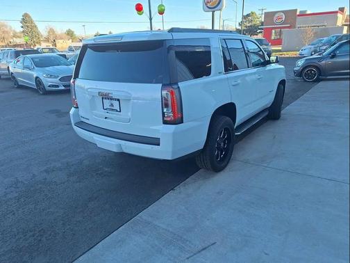 2019 GMC Yukon SLT