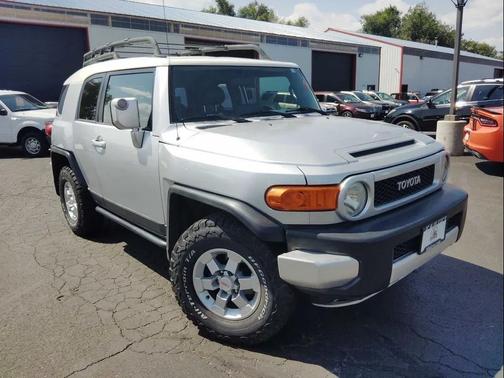 2007 Toyota FJ Cruiser Base