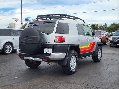 2007 Toyota FJ Cruiser Base