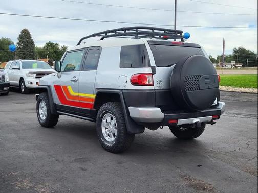 2007 Toyota FJ Cruiser Base