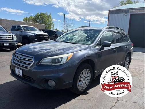 Gray 2017 Subaru Outback 2.5i Premium