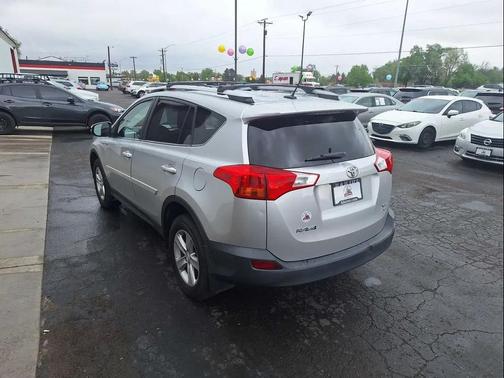 Classic Silver Metallic 2014 Toyota RAV4 XLE