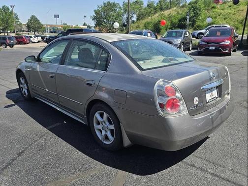 2005 Nissan Altima 2.5 SL