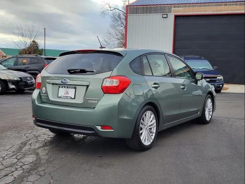 2015 Subaru Impreza 2.0i Limited