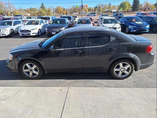 2013 Dodge Avenger SE