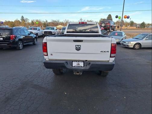 2017 RAM 3500 Tradesman Regular Cab 4x4 8' Box