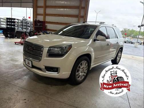 White Diamond Tricoat 2015 GMC Acadia Denali