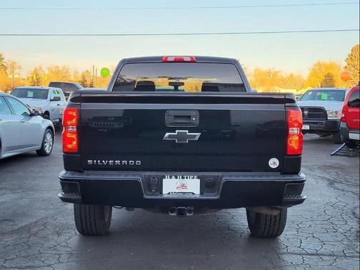 2018 Chevrolet Silverado 1500 Custom