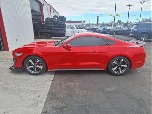 2015 Ford Mustang V6