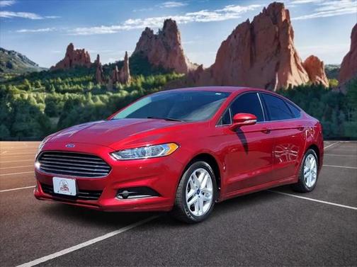 2014 Ford Fusion SE
