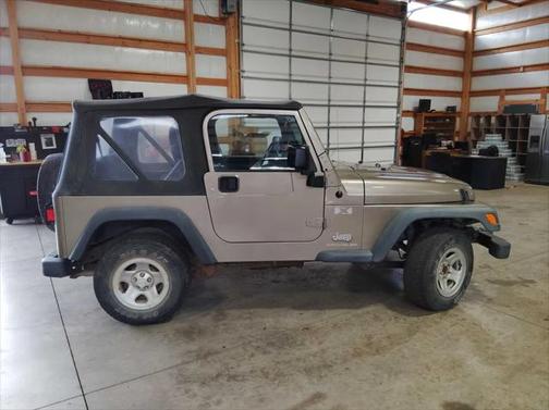 2004 Jeep Wrangler X