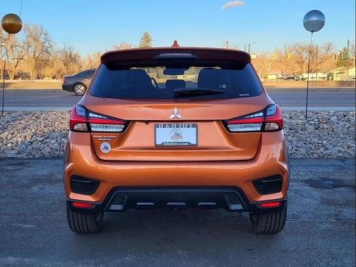 2023 Mitsubishi Outlander Sport 2.0 ES