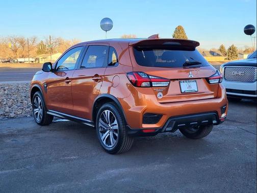 2023 Mitsubishi Outlander Sport 2.0 ES