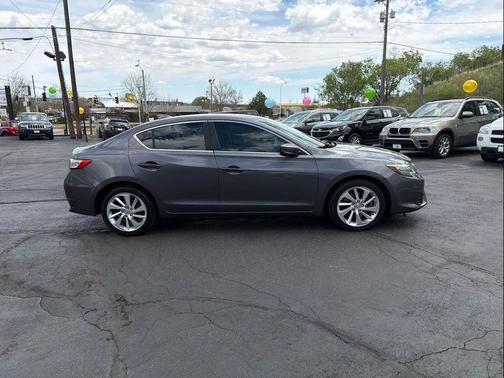 Modern Steel Metallic 2017 Acura ILX 2.4L