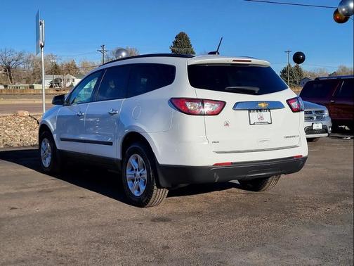 2016 Chevrolet Traverse LS