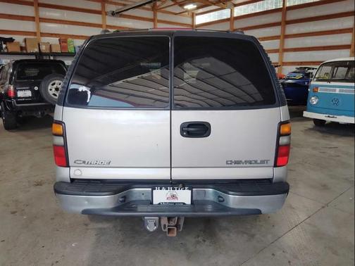 2004 Chevrolet Tahoe LS