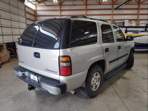 2004 Chevrolet Tahoe LS