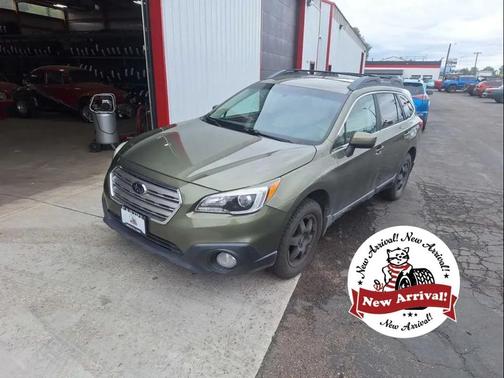 Wilderness Green Metallic 2017 Subaru Outback 2.5i Premium
