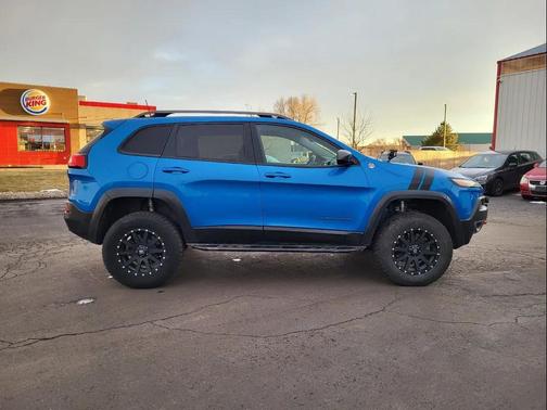 2017 Jeep Cherokee Trailhawk