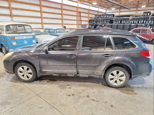 2011 Subaru Outback 2.5 i Premium